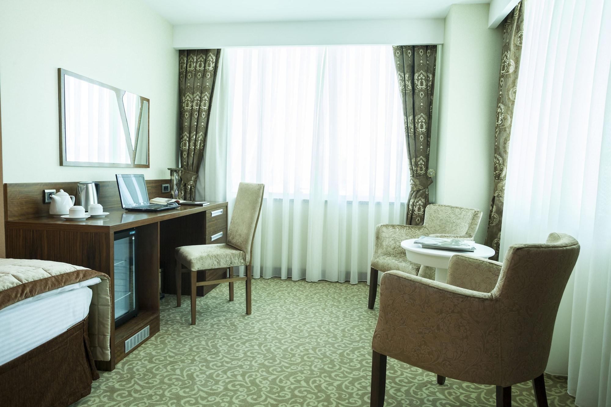 Vivaldi Ce Gold Hotel Анкара Екстериор снимка