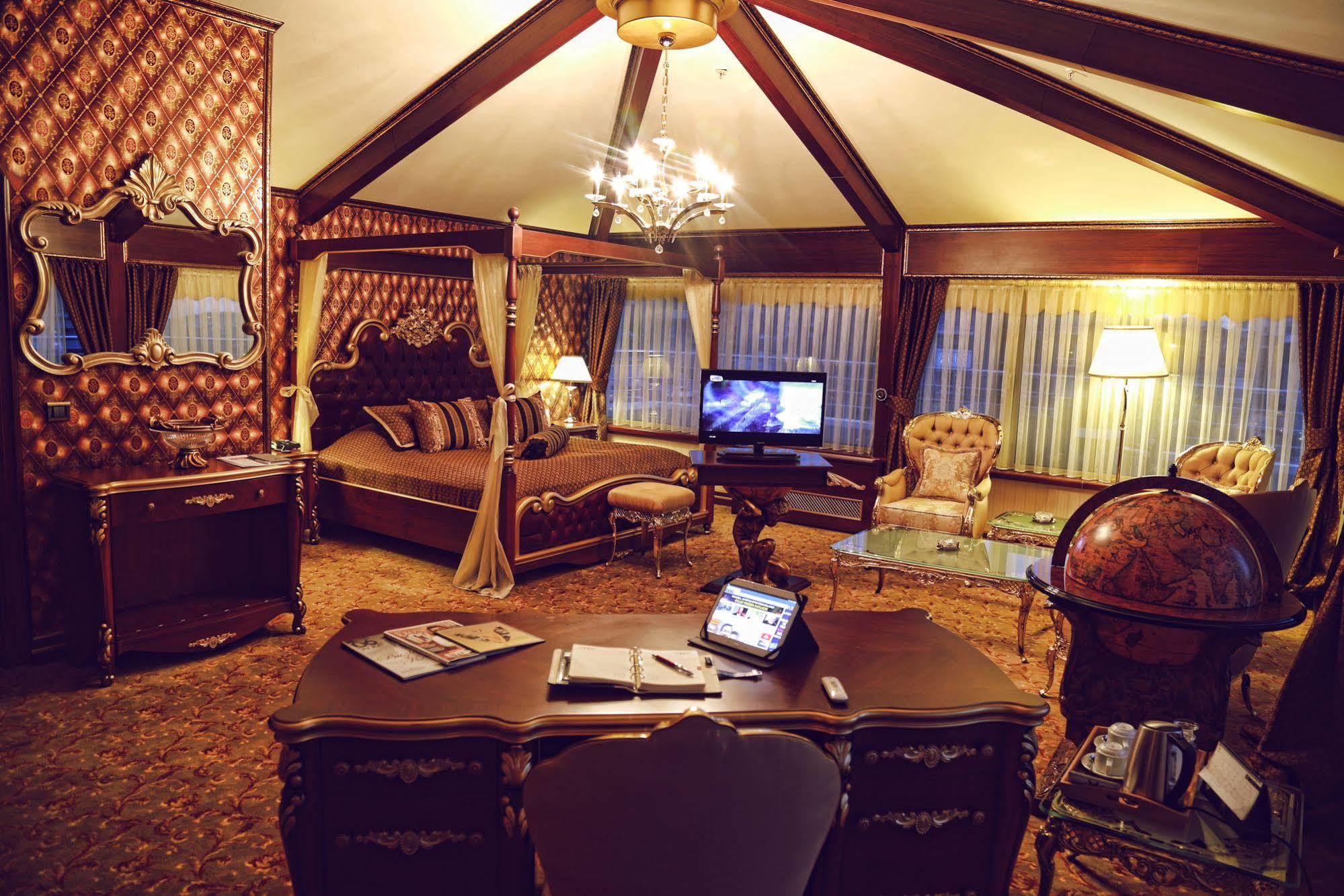 Vivaldi Ce Gold Hotel Анкара Екстериор снимка